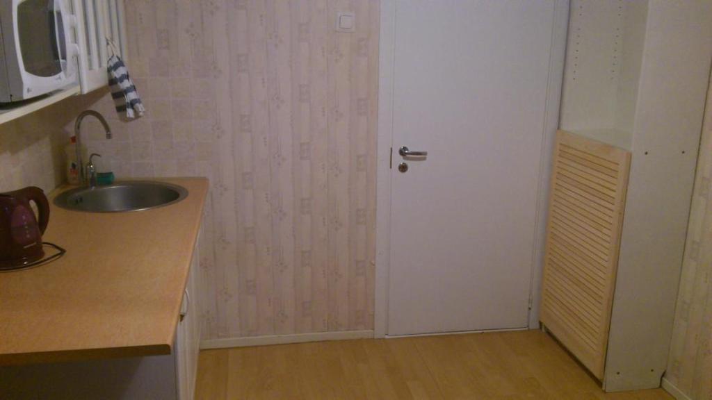 Economy Baltics Apartments - Uue Maailma 19 Таллин Номер фото